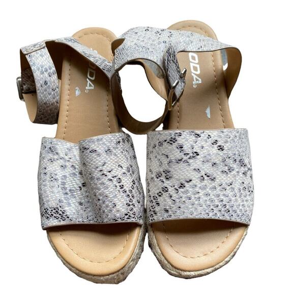 Soda sz 6‎ espadrille faux snakeskin open toe  platform wedge - Picture 3 of 5